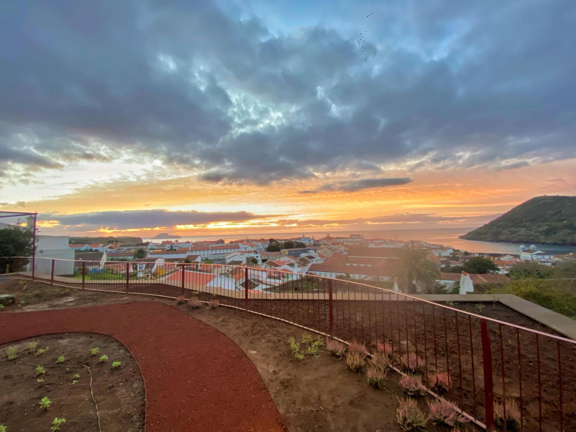 Angra + Angra do Heroísmo